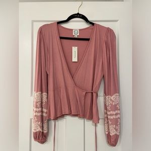 Francesca’s long sleeve knit top
